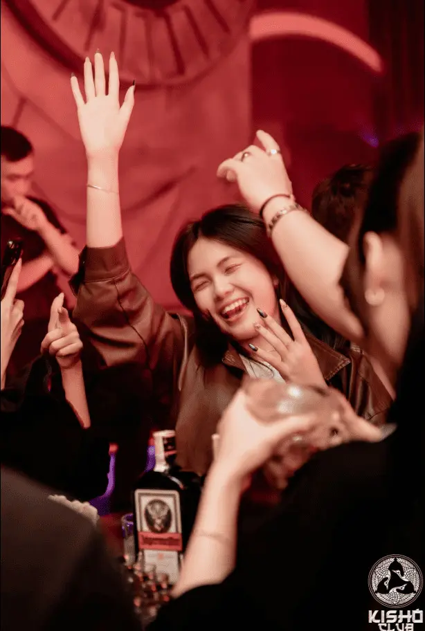 나트랑 키쇼 클럽 VIP 테이블 부스